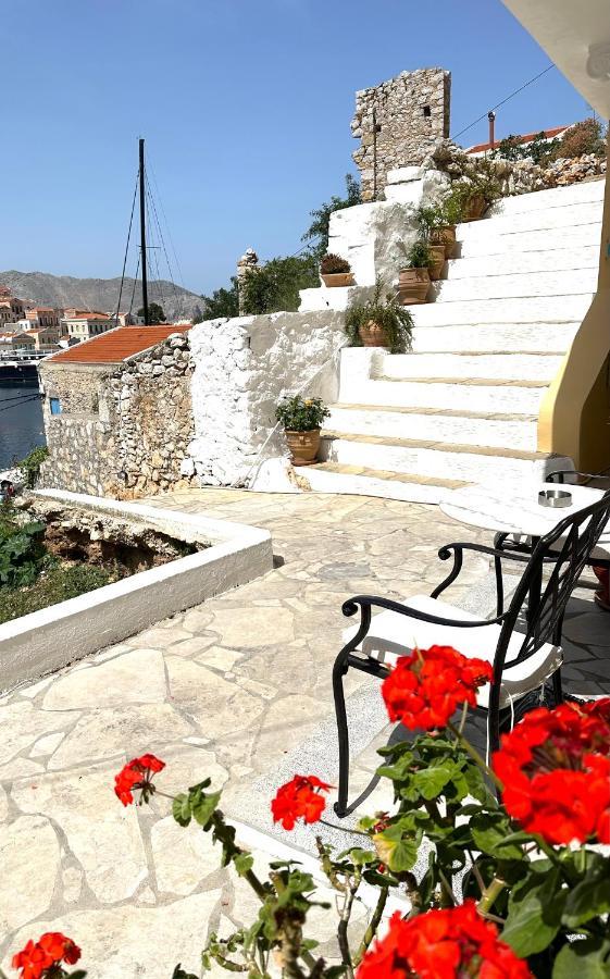 Thea Aparthotel Symi Exteriör bild