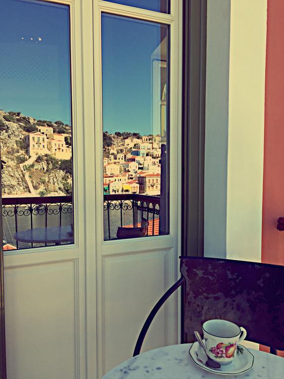 Thea Aparthotel Symi Rum bild