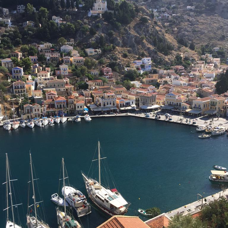 Thea Aparthotel Symi Exteriör bild